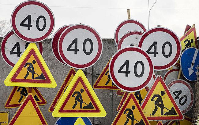 В Киеве на выходных частично ограничат движение по двум путепроводам