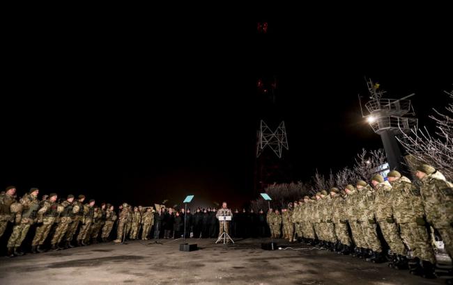 Порошенко открыл два отстроенных моста в Донецкой области