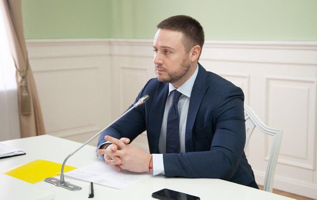 В КГГА рассказали о состоянии Слончака после нападения