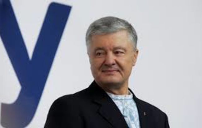 Порошенко призвал читать украиноязычные медиа