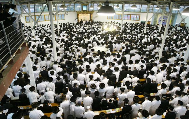 В Украину на празднование еврейского Нового года прибыли 19 тысяч хасидов