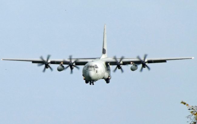 Итальянский самолет попал под обстрел в аэропорту Кабула