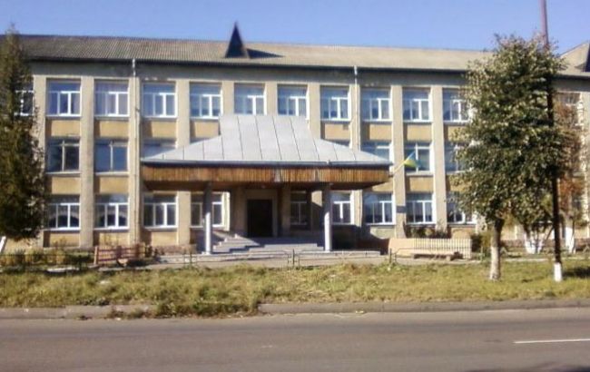 В Ивано-Франковской области школьник напал с ножом на учительницу