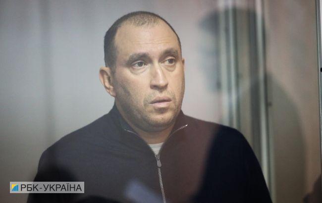 Суд начал избирать меру пресечения Альперину