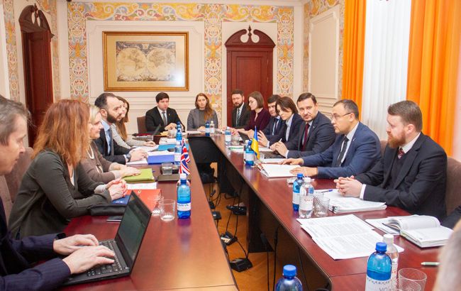 Украина и Британия начали переговоры о новом соглашении