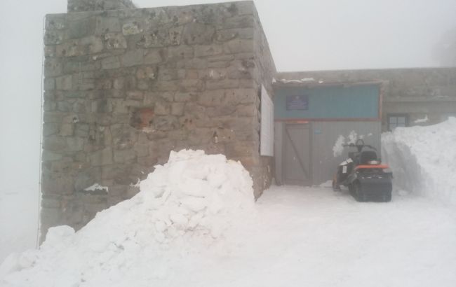 Рятувальники в Карпатах просять утриматися від походу в гори