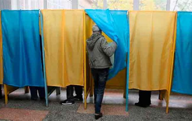 По состоянию на 15:00 не начали работу 8 УИК в Луганской обл