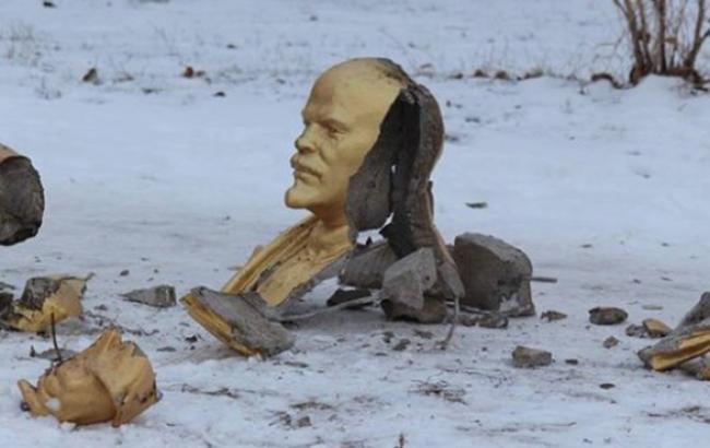 У Харківській області знесли ще один пам'ятник Леніну, - ЗМІ