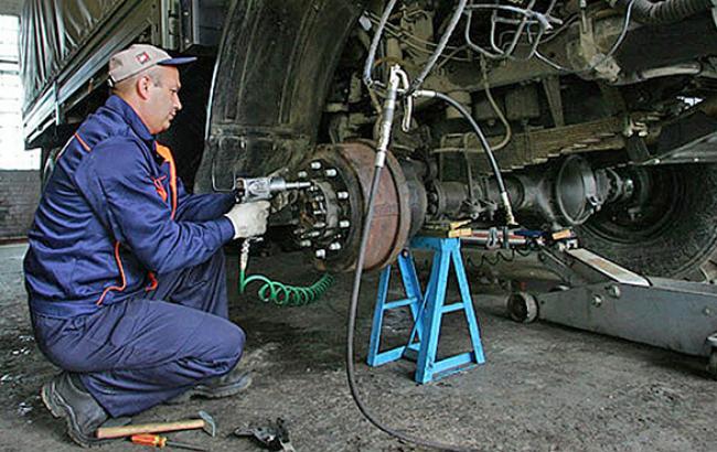 З початку АТО для армії було відремонтовано та відновлено 18,4 тис. одиниць озброєння та військової техніки