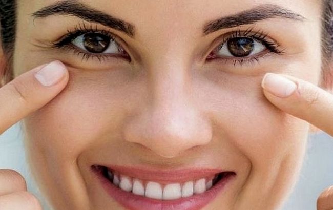Самая частая причина: врач рассказала, почему появляются отеки под глазами
