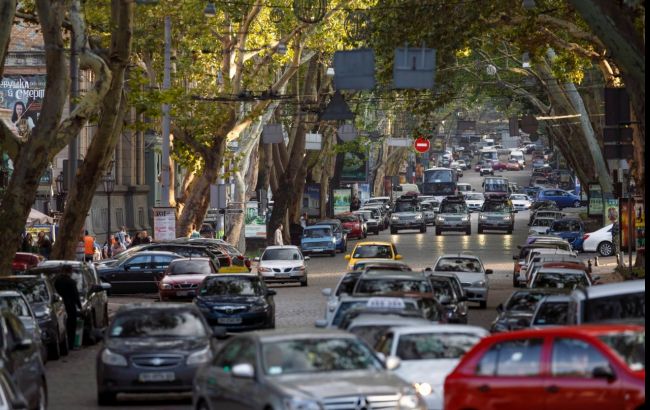 Затори у Києві досягли 6 балів