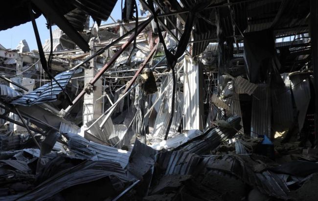 Обстріл Одеси: "Шахед" влучив у "Нову пошту", але дрон не здетонував