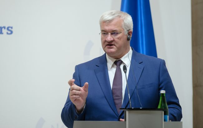 В Одесі під час обстрілу постраждало консульство Китаю