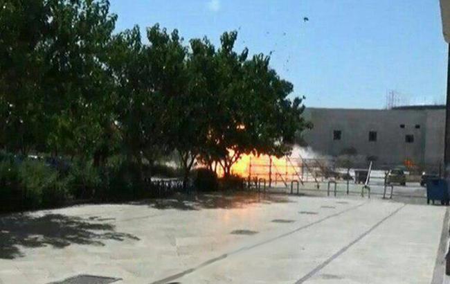 Террорист-смертник подорвал себя в здании парламента Ирана