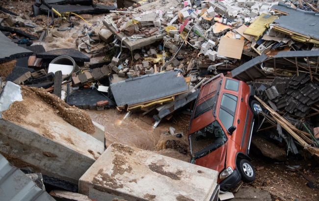 Украинцы в Германии рассказали о наводнении: "из-под воды торчат только верхушки колоколен"