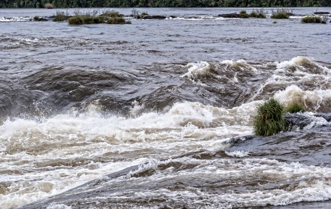 РФ обстріляла гідротехнічні споруди у Сумській області: чи є загроза для цивільних