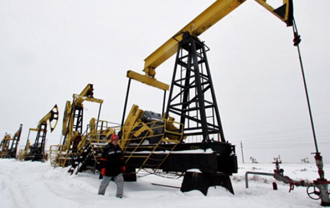 Нафта WTI вперше майже за 6 років впала нижче 51 дол./барель