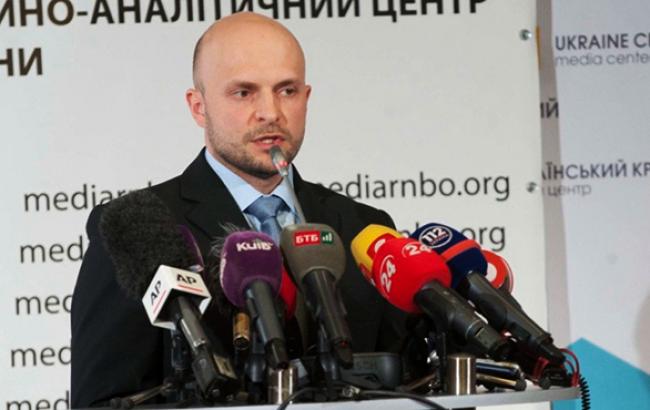 ДНР и ЛНР ставят в документах украинских граждан свои "печати", - СНБО