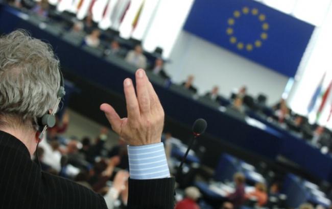 ЄС може розширити санкції на енергетичну й туристичну сфери в Криму, - ЗМІ