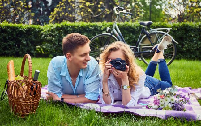 LAT, соло-партнерство, відкриті пари: які види стосунків тепер "у моді" і як тепер з цим жити
