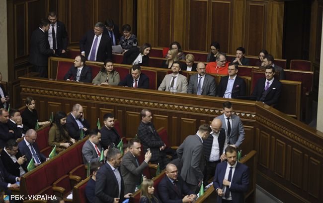 Рада отправила в отставку Кабмин Гончарука: онлайн