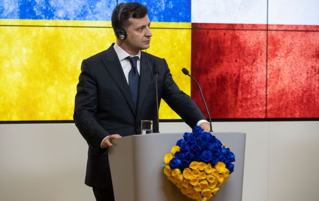 Зеленский прибыл в Берлин на переговоры с Меркель