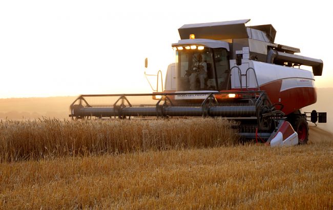 Беларусь может финансово поддержать украинских производителей сельхозтехники, - Минрегион