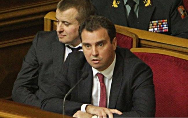 Підбором міністрів до нового Кабміну займався голова АПУ Ложкін, - Абромавичус