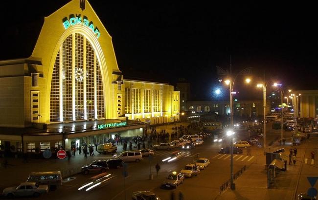 До Паски "Укрзалізниця" призначила ще 9 пар додаткових поїздів