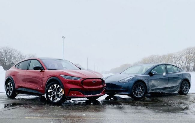 За собою дивись: один із босів Ford потролив Tesla і був розкритикований фанатами обох марок