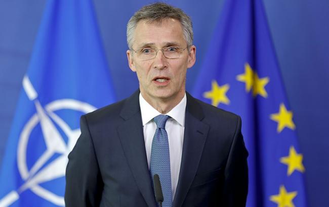 НАТО введет в Прибалтику силы для сдерживания РФ в мае 2017, - WSJ