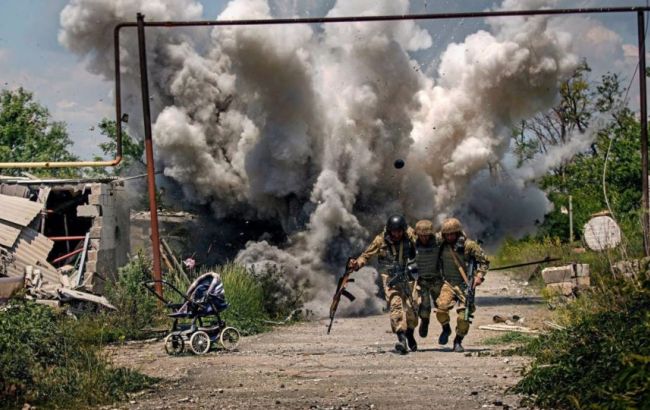 Фотограф Муравский уволен с поста советника главы Минобороны