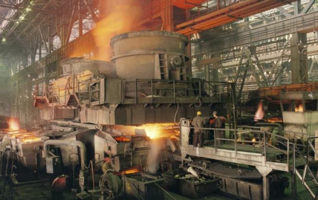 В результате взрыва на "Азовстали" пострадал рабочий