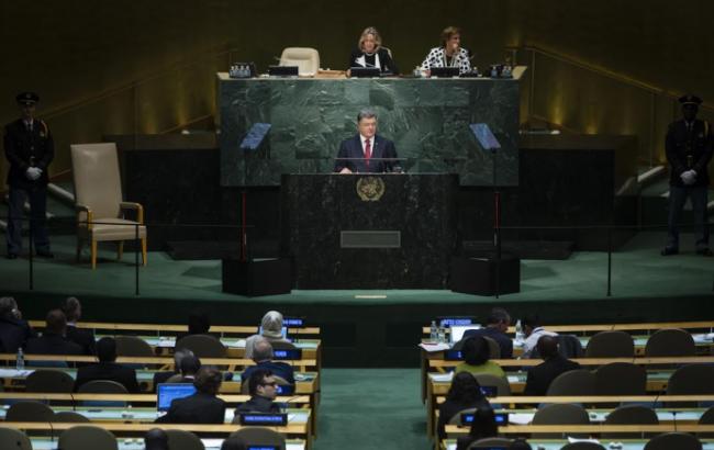 Порошенко призвал ООН обратить внимание на нарушение прав крымских татар в Крыму