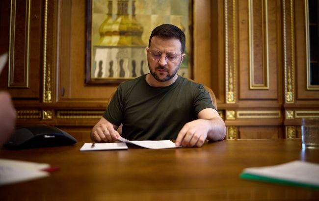 Фортифікації, ротації й не тільки. Зеленський провів Ставку