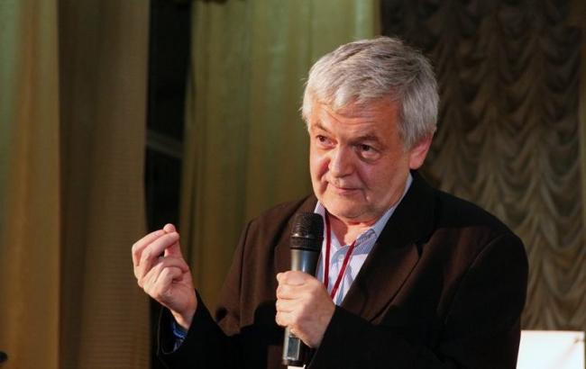 Консульства Польши останутся закрытыми до усиления безопасности, - Пекло