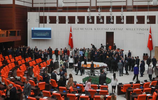 Вступ Швеції до НАТО: комісія парламенту Туреччини перенесла розгляд заявки