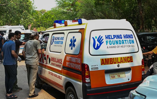 Авіакатастрофа в Індії: МЗС з'ясовує, чи були українці на борту