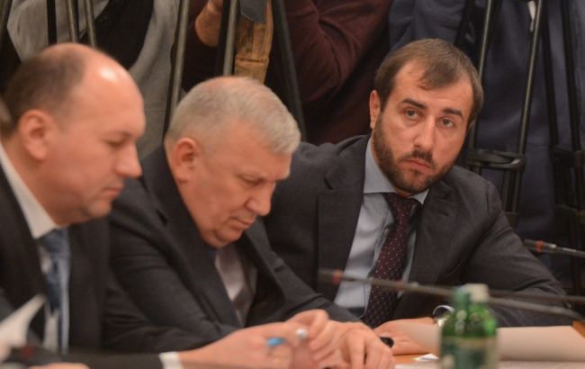 Рыбалка требует проверить деятельность начальника отдела УСБУ Днепропетровской области