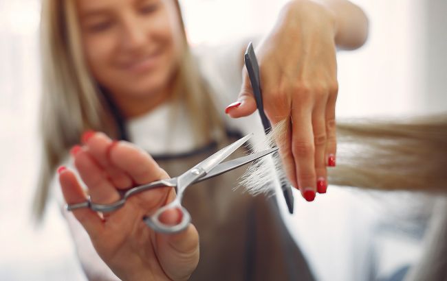 Календарь стрижек на февраль 2021: когда к парикмахеру идти не стоит