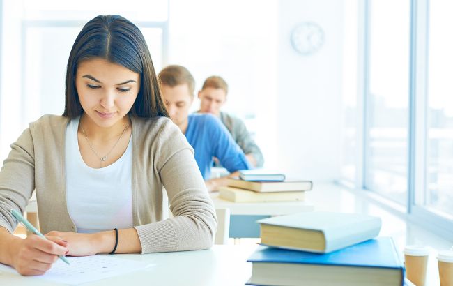 Средства за отмену пробного ВНО вернут: комитет Рады согласовал решение