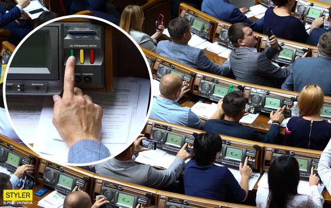 Первый кнопкодав в новой Раде: названо имя нарушителя (видео)