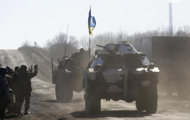 Силы АТО заканчивают отвод вооружения от линии разграничения, - Генштаб