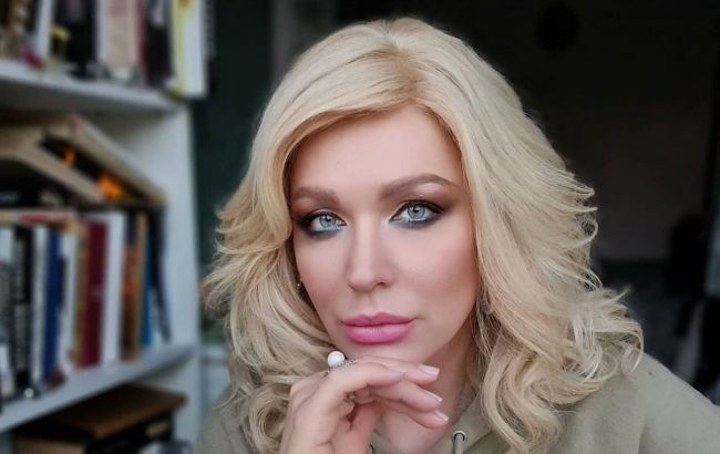 Парфуми дорожчі за одяг: Ніколас Карма розсекретив вартість луку епатажної Монро (відео)