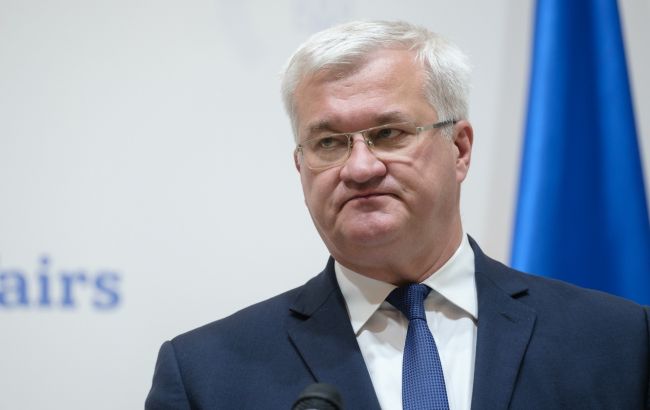 Сибіга поставив Сійярто на місце після випаду на адресу Зеленського