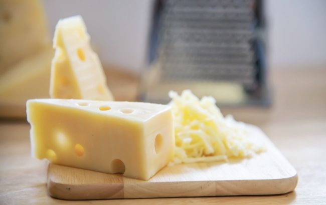 Вчені назвали найкорисніший для серця вид сиру