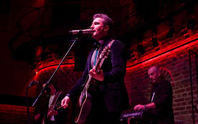 "Музики про життя треба багато": Віктор Винник і МЕРІ зіграють наживо новий альбом