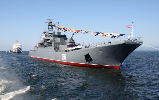 Бояться українських безпілотників? Тихоокеанський флот РФ нібито вчився відбивати атаки дронів