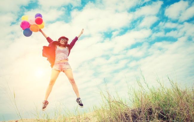 День ангела 12 апреля: кого поздравить с именинами и как сделать это оригинально