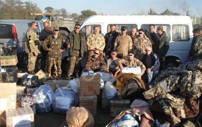 Большинство украинцев считают волонтерскую помощь армии самой эффективной